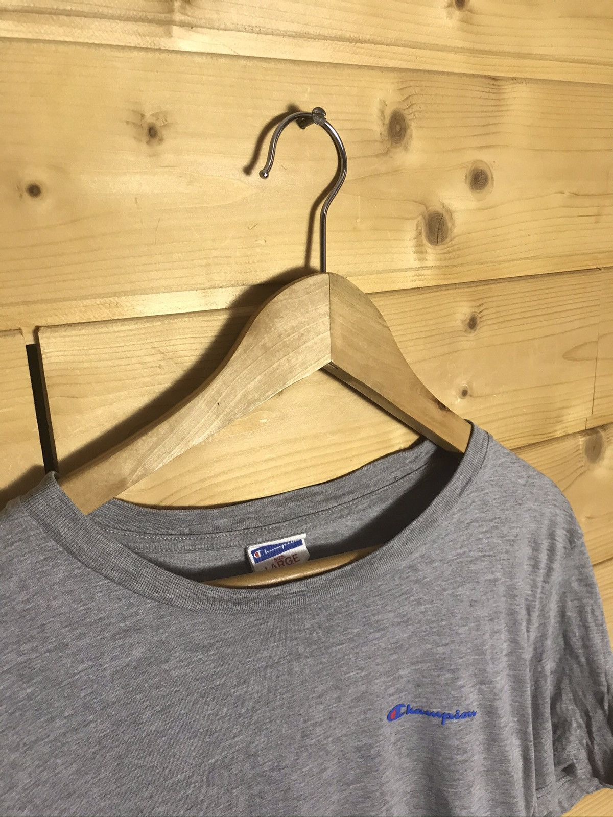 Champion Vintage Champion small logo t-shirt Size US L / EU 52-54 / 3 - 5 Thumbnail