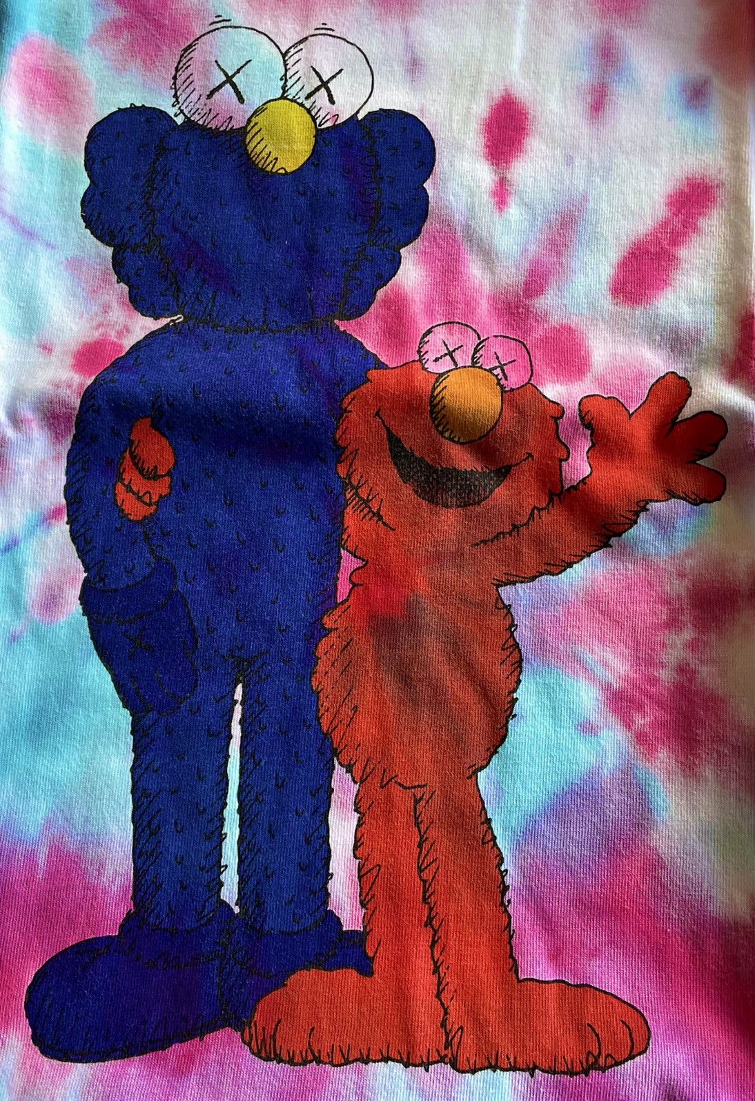 Kaws × Uniqlo Small Sesame Street UT Elmo Pink White Blue BFF Tee Shirt Size US S / EU 44-46 / 1 - 3 Thumbnail