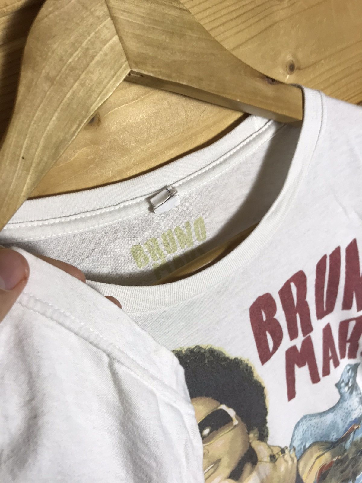 Band Tees Bruno Mars tour t-shirt Size US S / EU 44-46 / 1 - 6 Thumbnail