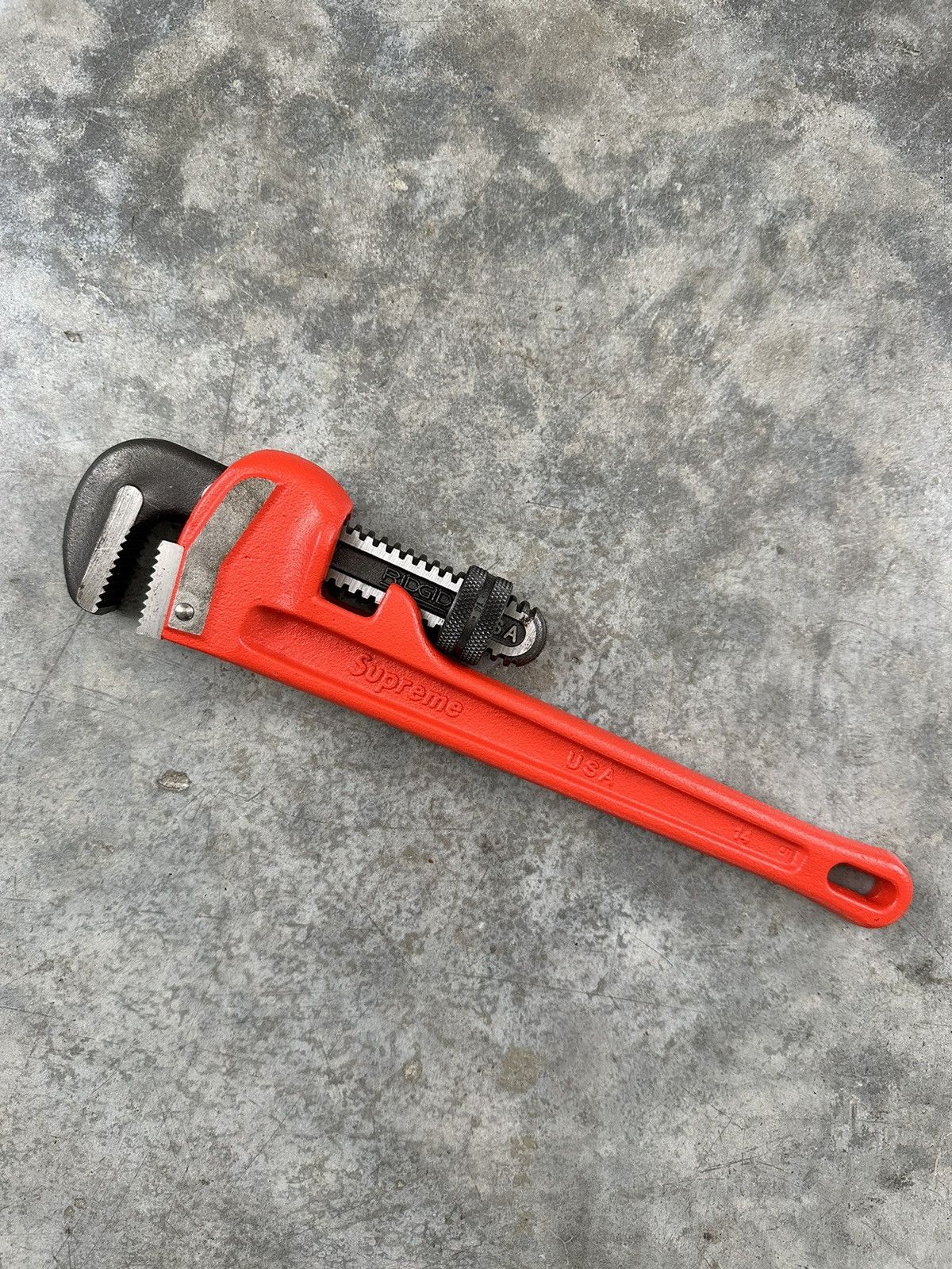 image of Supreme Ridgid Plumber Pipe Wrench "fw 20" in Red, Men's