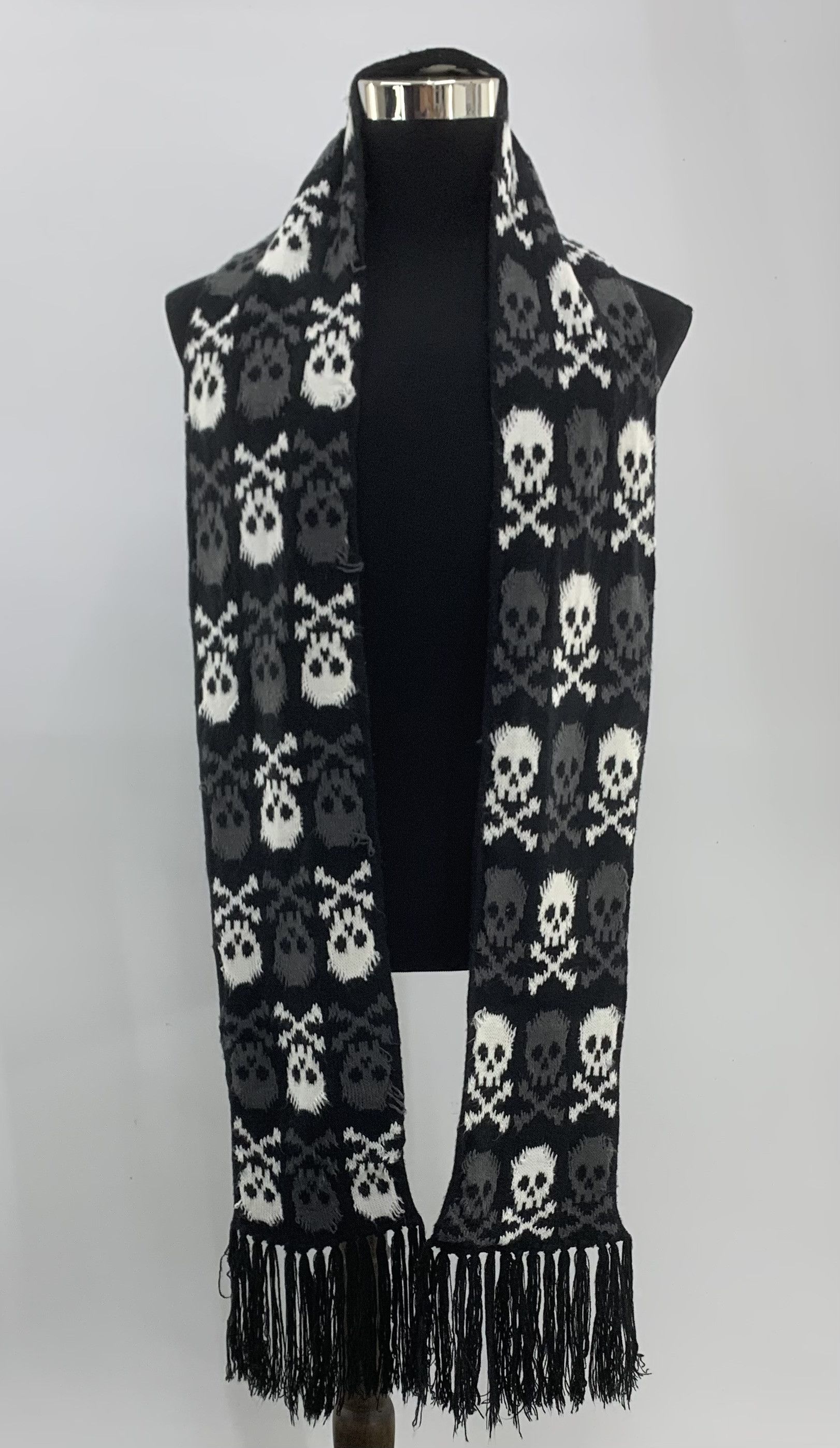 SKULL Full Print Design Muffler Black Fringes popular Scarf