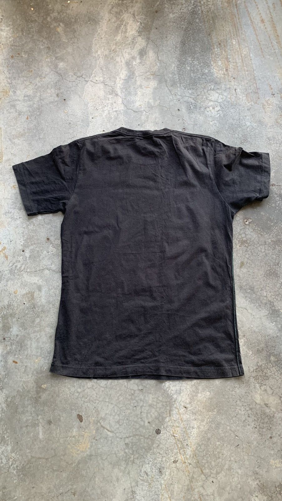 Uniqlo Uniqlo Keith Haring Faded Tshirt Size US M / EU 48-50 / 2 - 2 Thumbnail