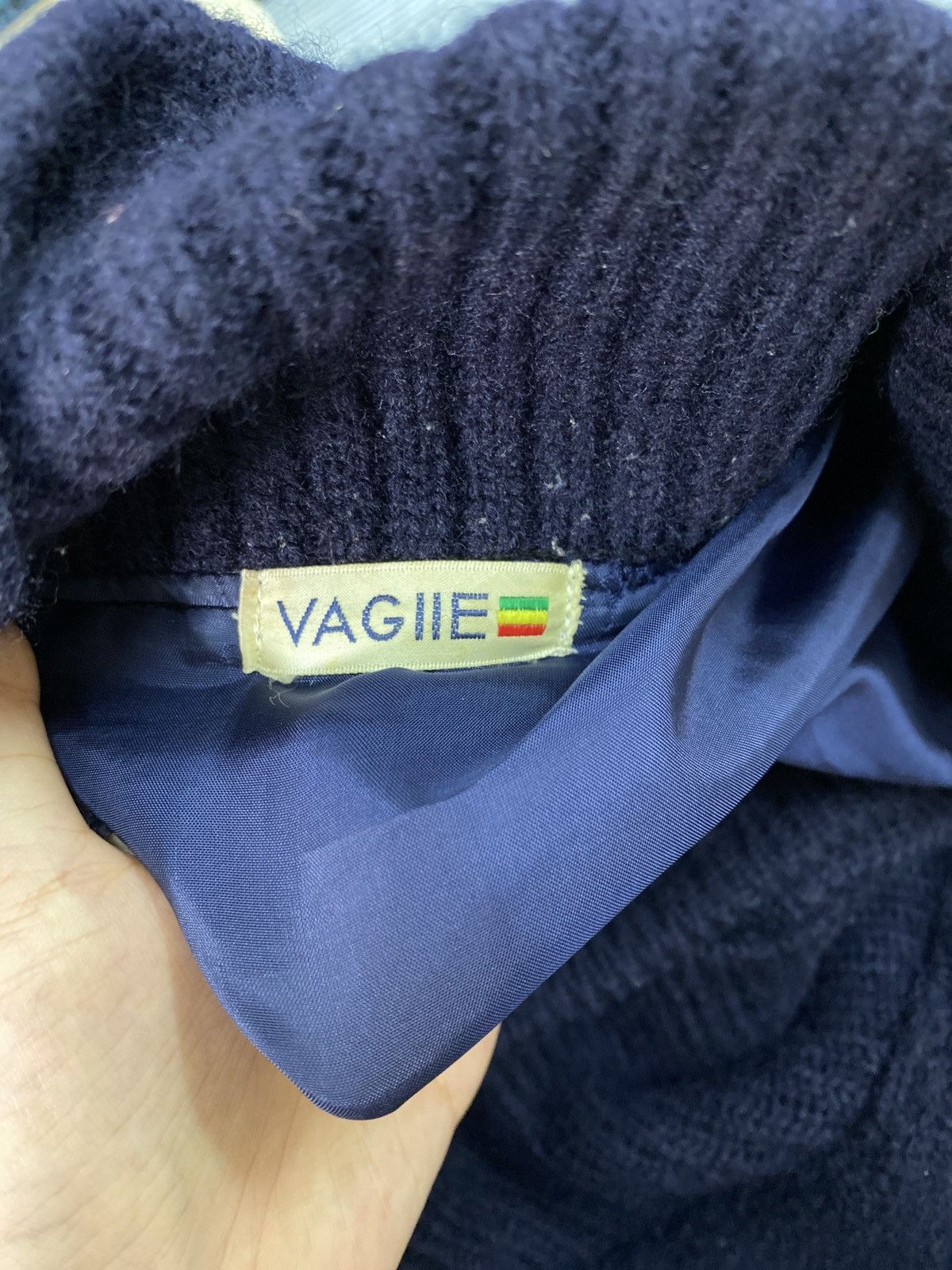 Japanese Brand Vintage Vagiie Knitwear Jacket Size US M / EU 48-50 / 2 - 4 Thumbnail