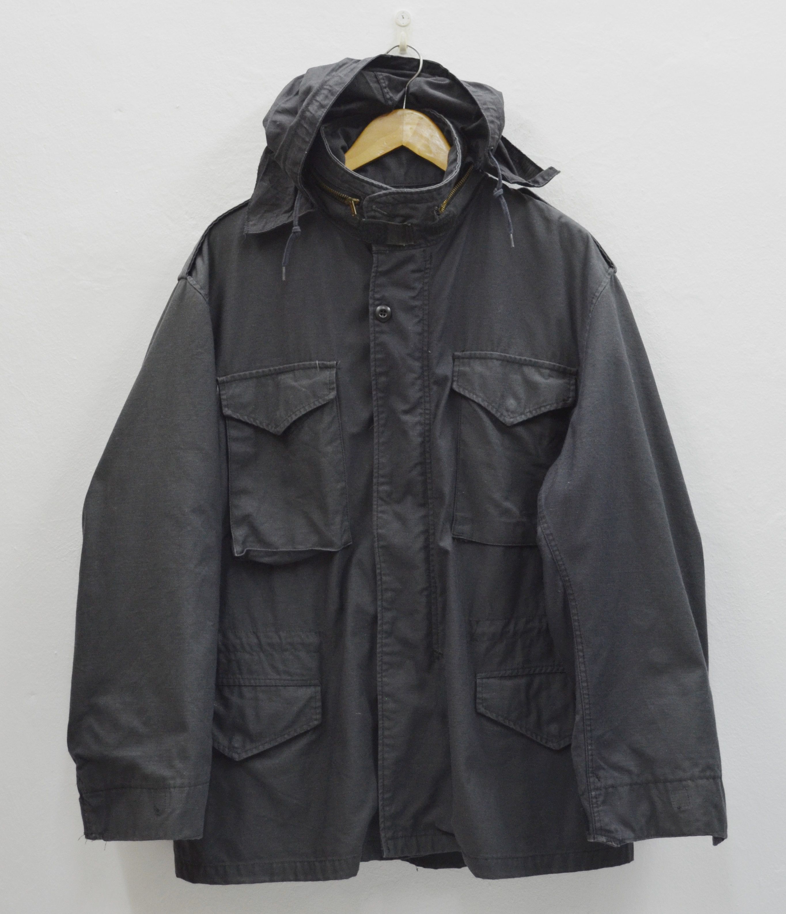 image of Alpha Industries Vintage M 65 Field Jacket Coat Cold Weather Made In Usa in Dark Gray (Size Large)