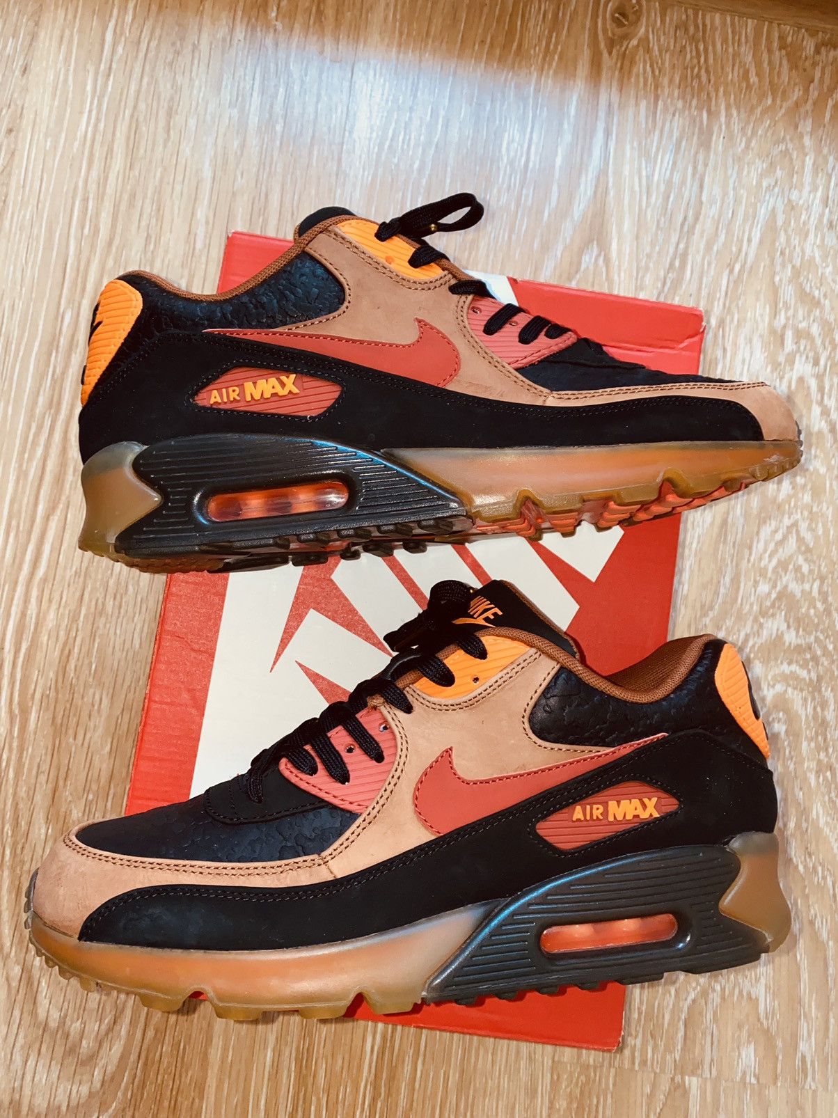 Nike ACG × Supreme Nike Air Max 90 Ice Halloween Bw 2014 Tn Size US 10 / EU 43 - 10 Thumbnail