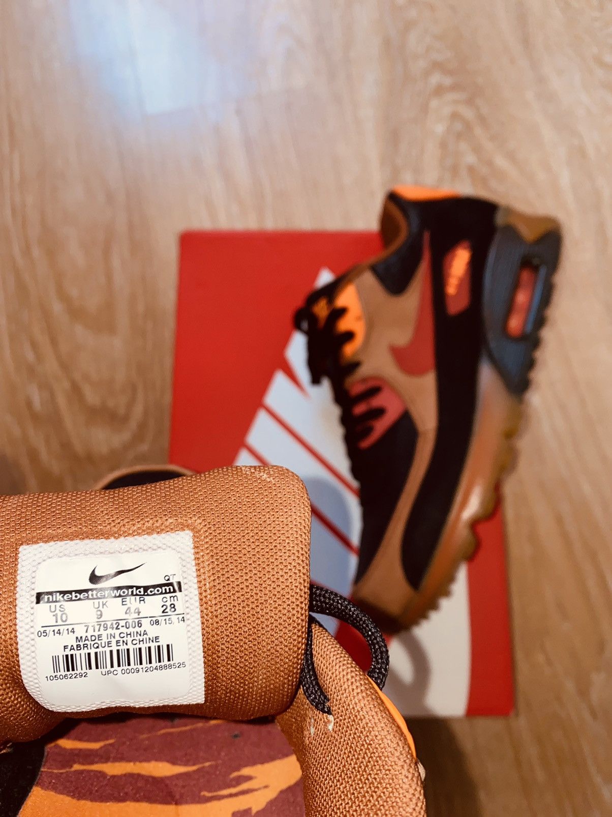 Nike ACG × Supreme Nike Air Max 90 Ice Halloween Bw 2014 Tn Size US 10 / EU 43 - 14 Thumbnail