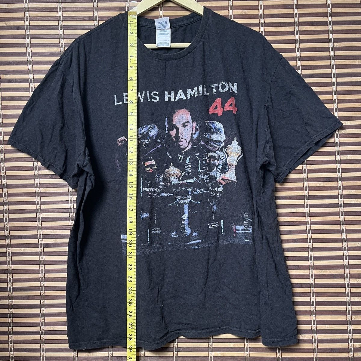 Vintage Grails Vintage Lewis Hamilton 44 Petronas Black Livery Size US XXL / EU 58 / 5 - 3 Thumbnail