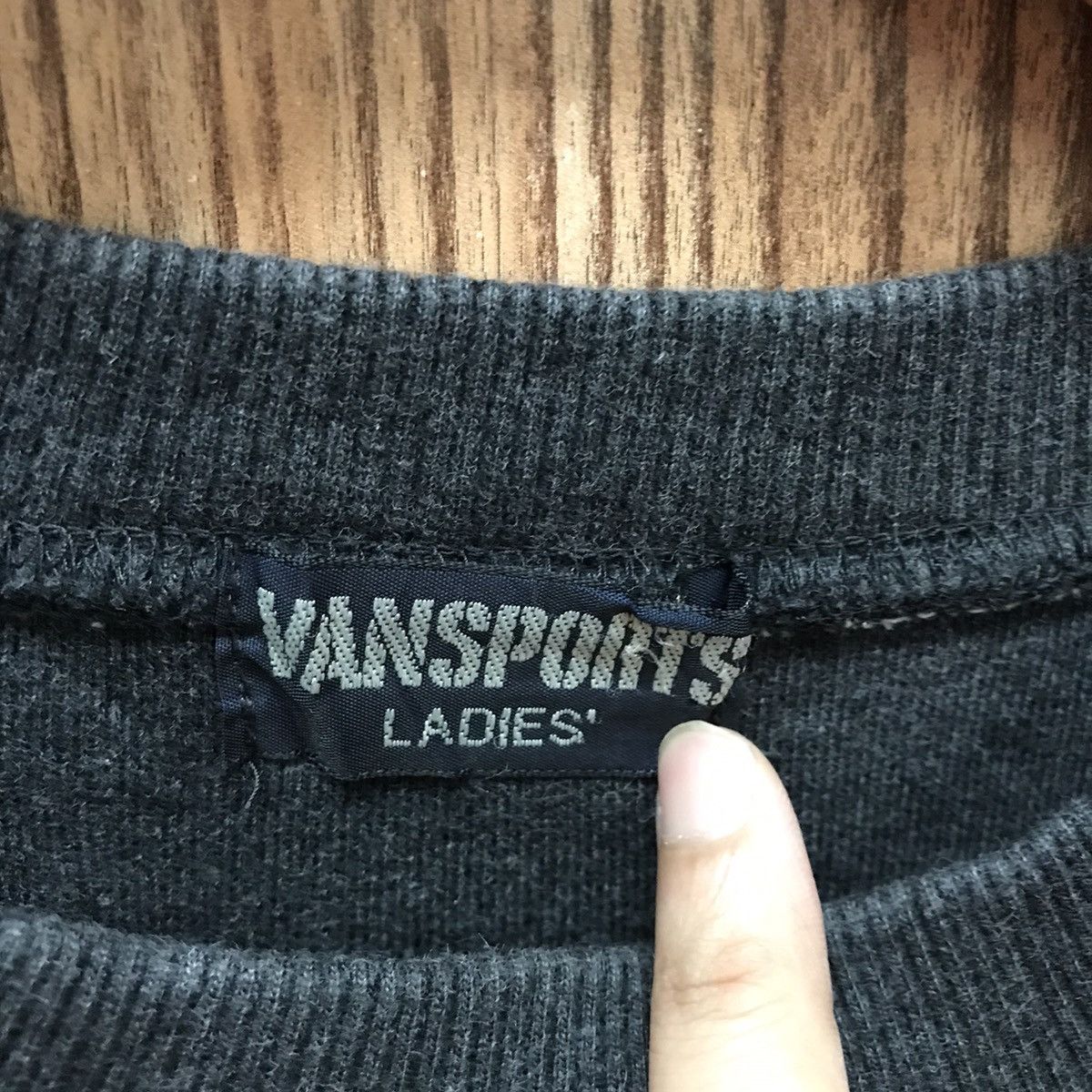 Japanese Brand × Vintage Vintage Stripes Design Vansports Size US S / EU 44-46 / 1 - 7 Thumbnail