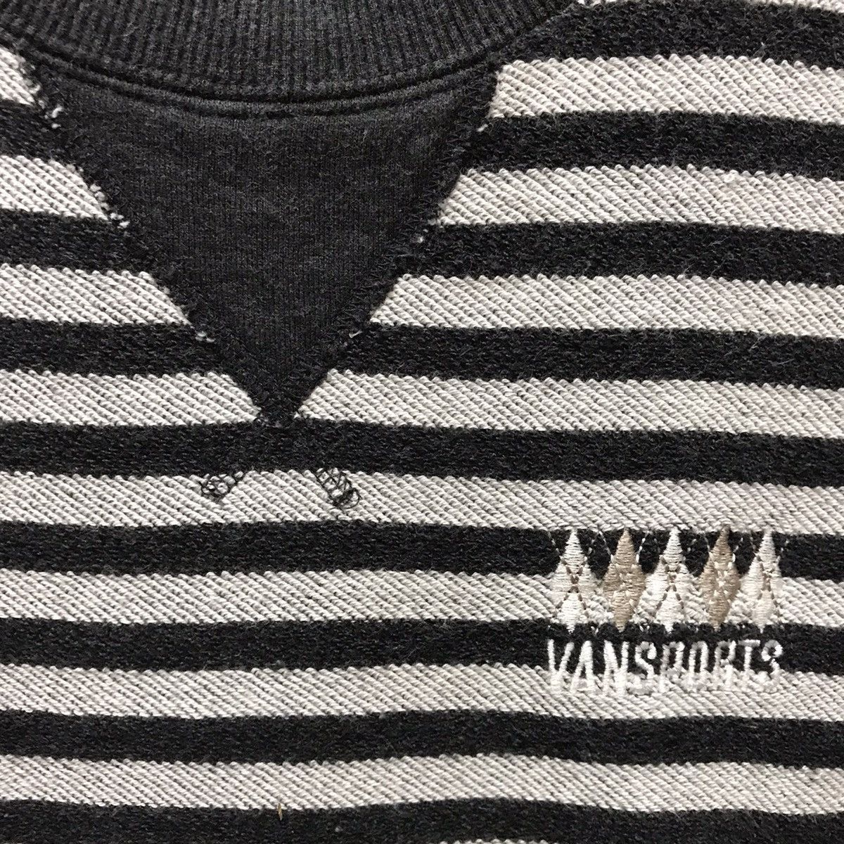 Japanese Brand × Vintage Vintage Stripes Design Vansports Size US S / EU 44-46 / 1 - 5 Thumbnail