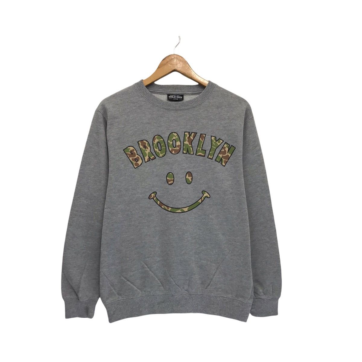 Brooklyn Clothing × Japanese Brand Vintage Brooklyn Smile Camo Logo Sweatshirt Size US M / EU 48-50 / 2 - 1 Thumbnail