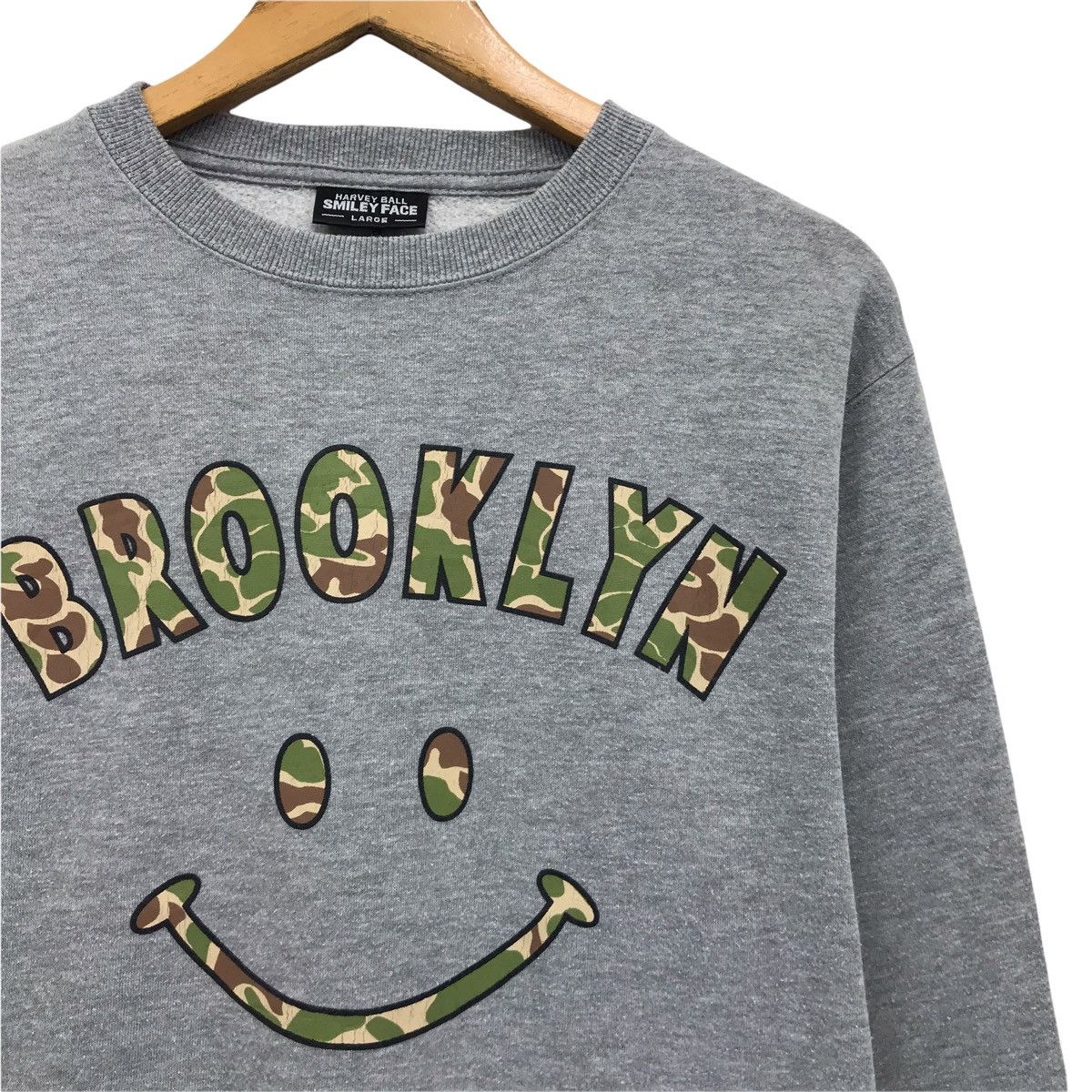 Brooklyn Clothing × Japanese Brand Vintage Brooklyn Smile Camo Logo Sweatshirt Size US M / EU 48-50 / 2 - 3 Thumbnail