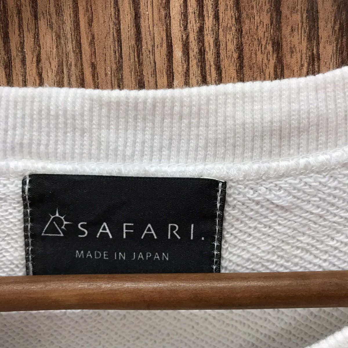 Japanese Brand × Vintage Vintage Safari Tee Shirt Big Logo Spellout Safari CrewNeck Size US M / EU 48-50 / 2 - 7 Thumbnail