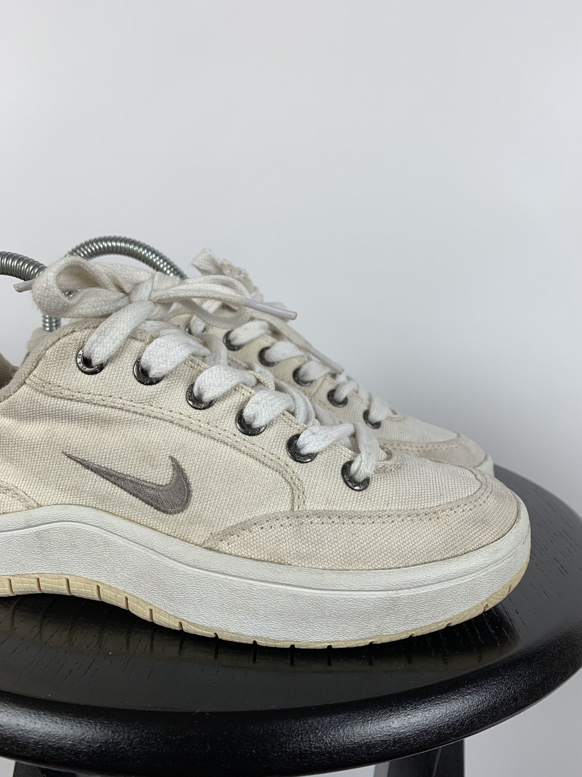 Nike 00s Vintage Nike Tennis Court Women’s Low Sneaks Size US 5.5 / IT 35.5 - 9 Thumbnail