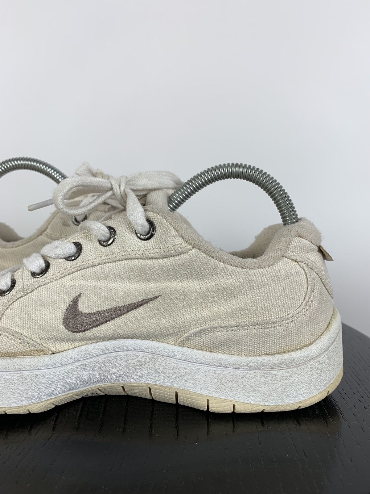 Nike 00s Vintage Nike Tennis Court Women’s Low Sneaks Size US 5.5 / IT 35.5 - 14 Thumbnail