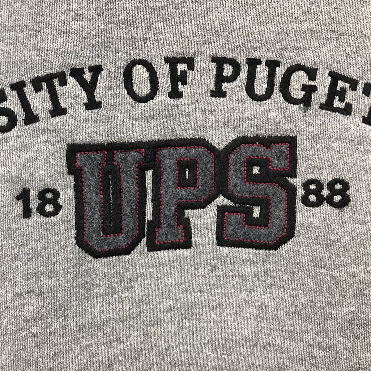 Russell Athletic × Vintage Vintage University of Puget Sound Sweatshirt Crewneck Jumper Size US L / EU 52-54 / 3 - 6 Thumbnail