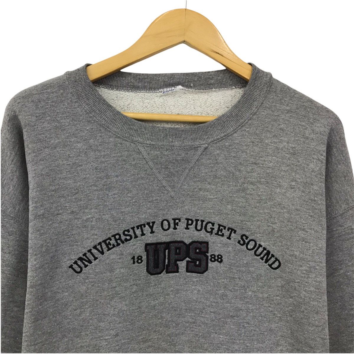 Russell Athletic × Vintage Vintage University of Puget Sound Sweatshirt Crewneck Jumper Size US L / EU 52-54 / 3 - 2 Thumbnail