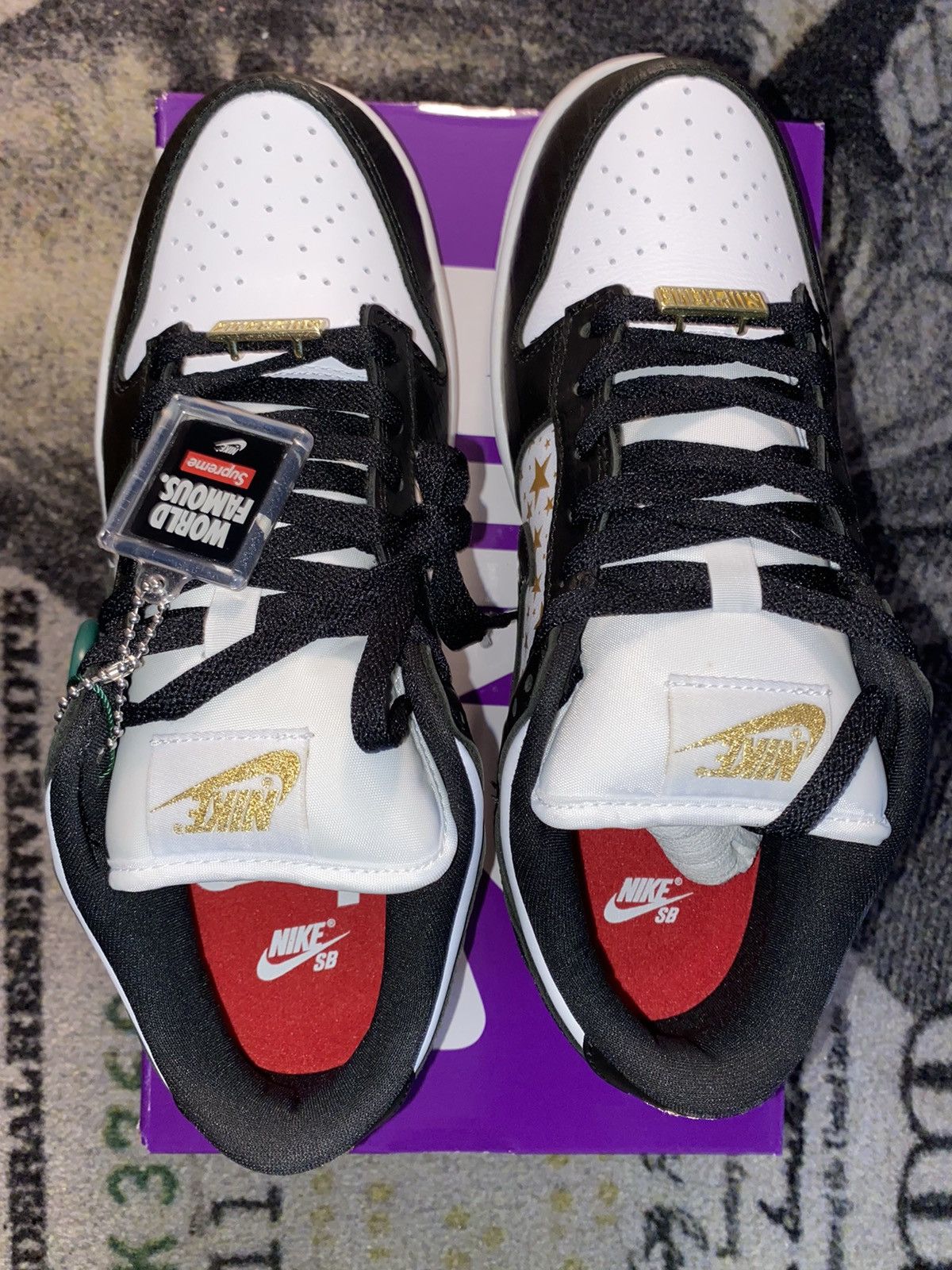 Nike × Supreme Nike SB Dunk Low Supreme Stars Black (2021) Size US 8.5 / EU 41-42 - 6 Thumbnail