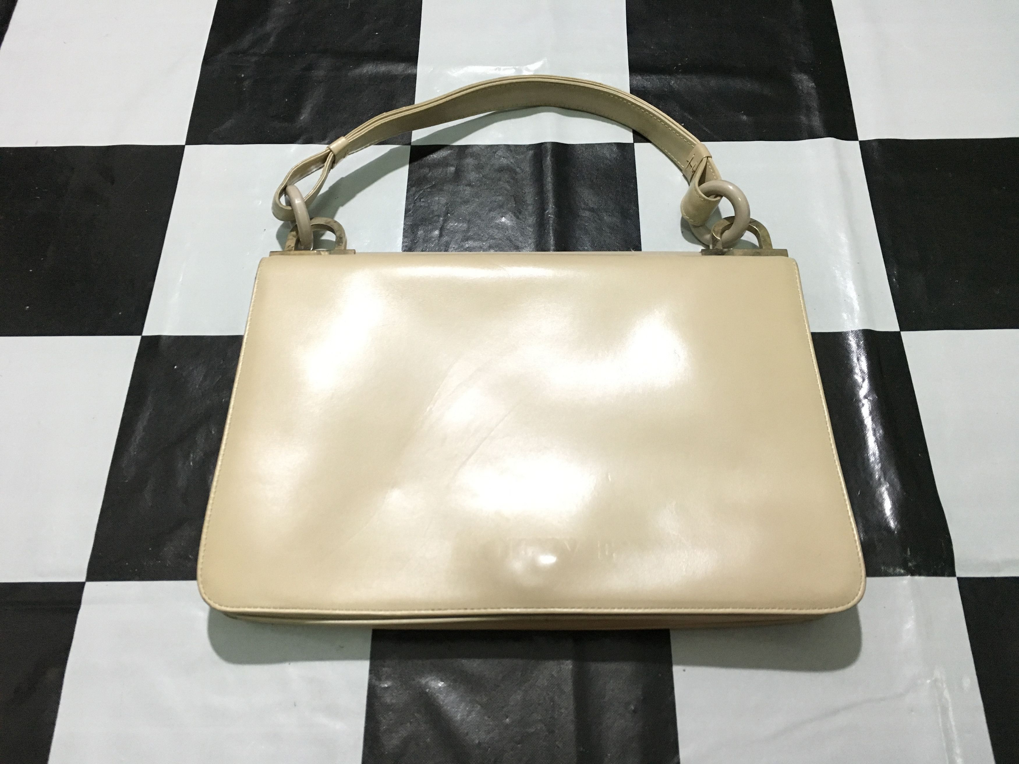 Loewe Loewe Bag Cream Calfskin Leather Size ONE SIZE - 2 Thumbnail