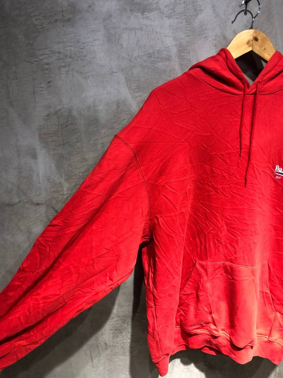 Balenciaga Balenciaga Campaign Pull over hoodie Size US XL / EU 56 / 4 - 12 Thumbnail