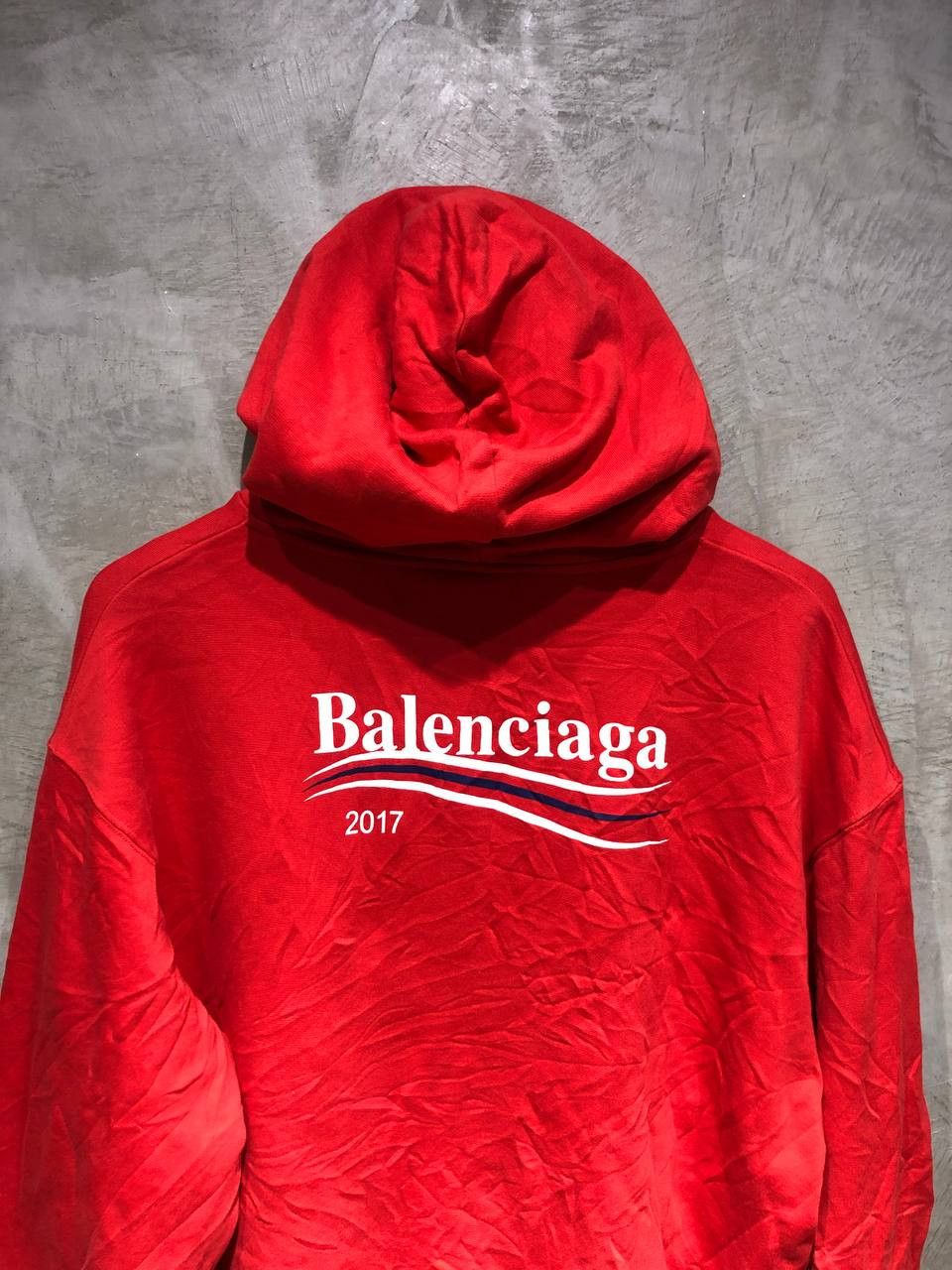 Balenciaga Balenciaga Campaign Pull over hoodie Size US XL / EU 56 / 4 - 3 Thumbnail