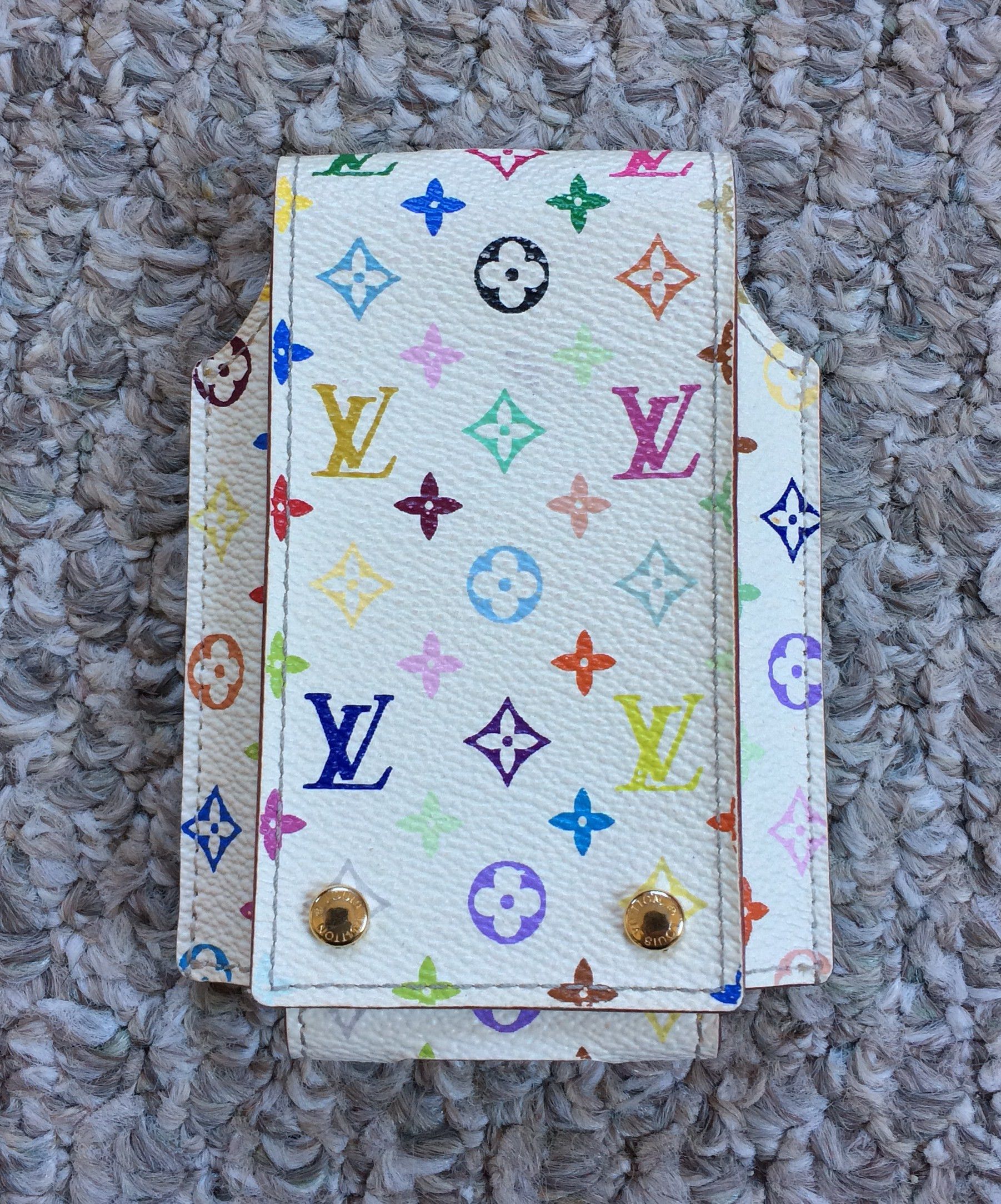 Louis Vuitton Monogram Murakami Multicolore iPod Case - White