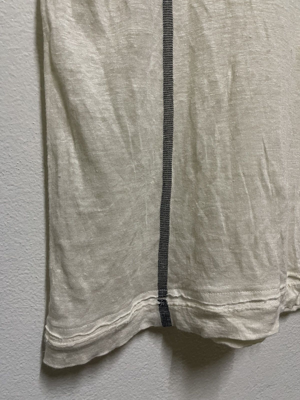 Paul Smith Paul Smith Distressed T Shirt Size US M / EU 48-50 / 2 - 3 Thumbnail