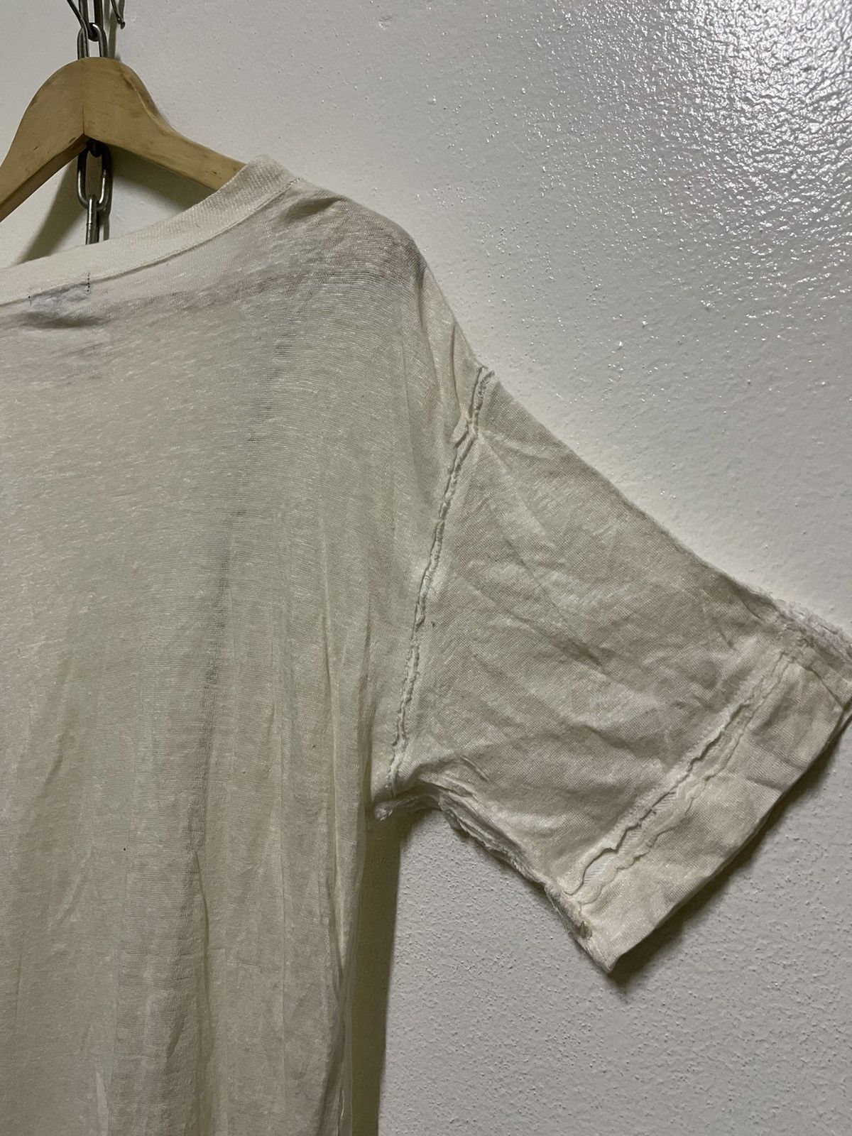 Paul Smith Paul Smith Distressed T Shirt Size US M / EU 48-50 / 2 - 11 Thumbnail