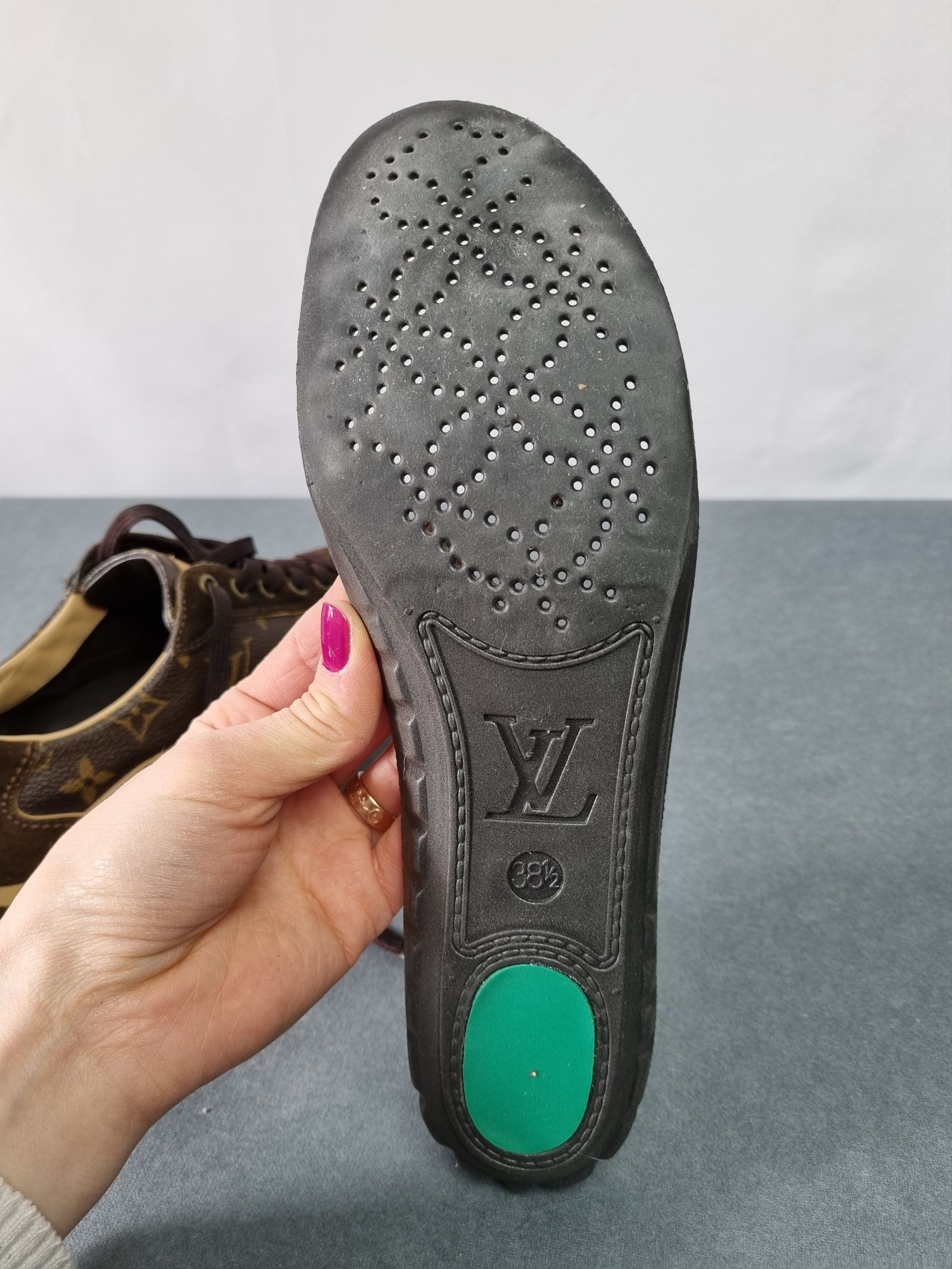 Louis Vuitton Rare Monogram Louis Vuitton Shoes Size US 8.5 / IT 38.5 - 16 Thumbnail