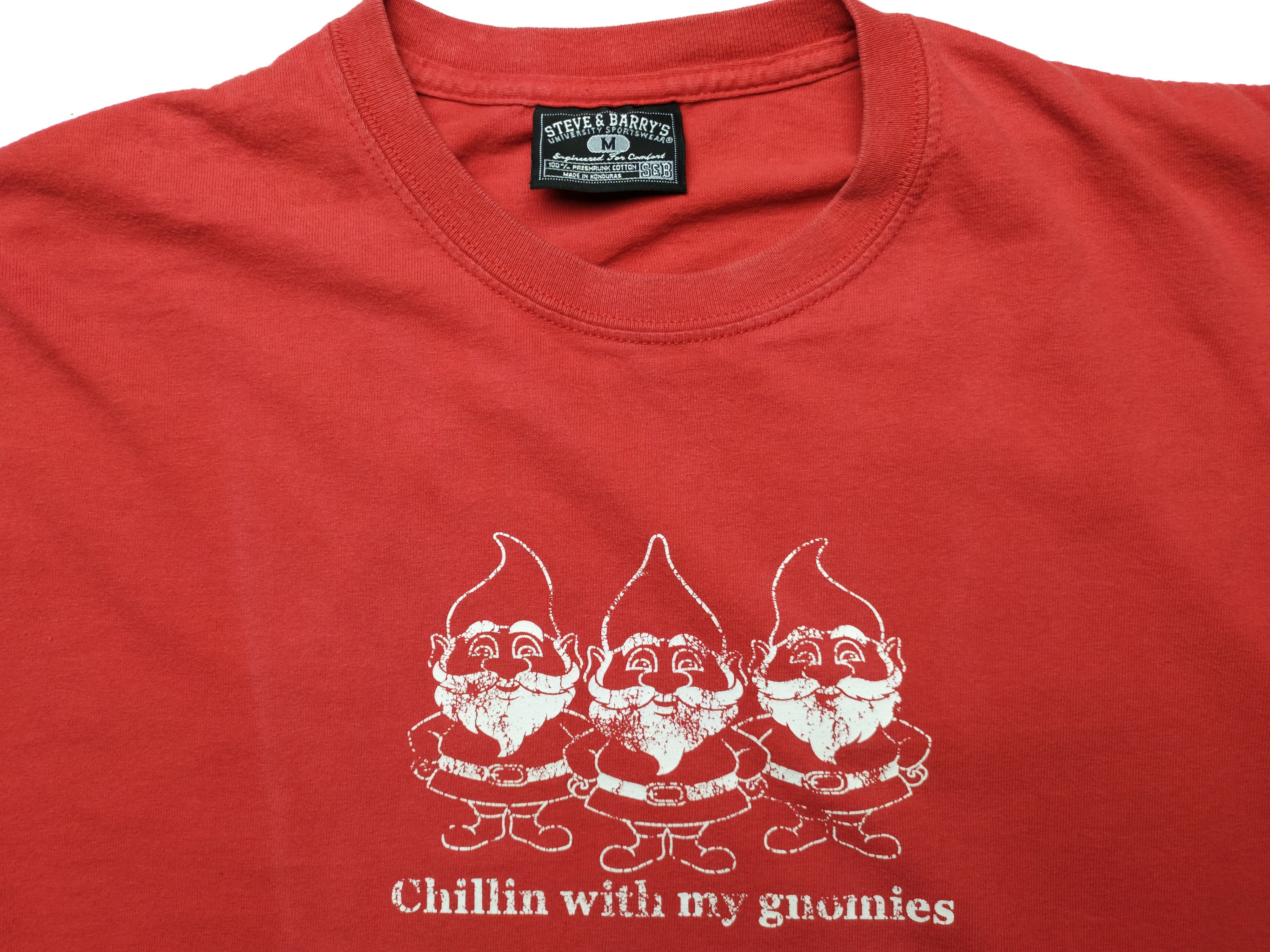 Steve And Barrys Chillin with my gnomies Steve & Barry's Vintage shirt Size US M / EU 48-50 / 2 - 3 Thumbnail