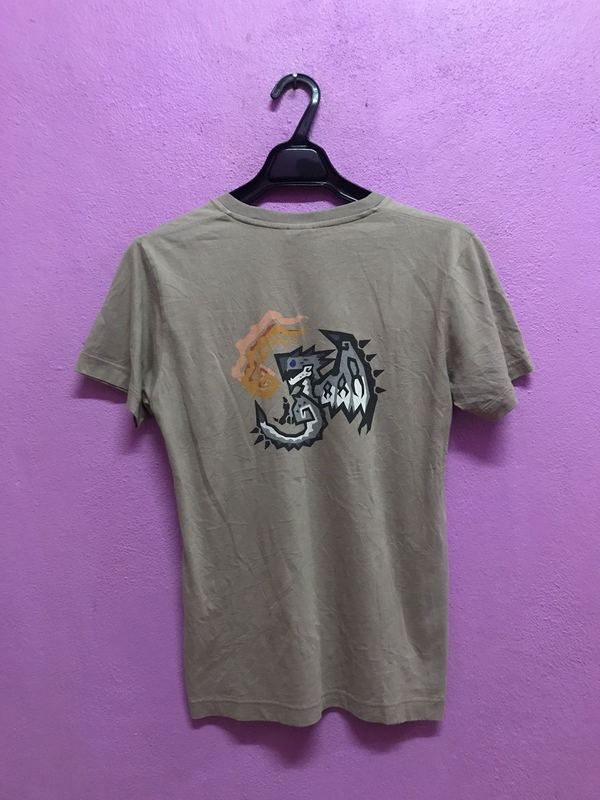 Anime Monster Hunter Tee Size S Size US S / EU 44-46 / 1 - 2 Thumbnail