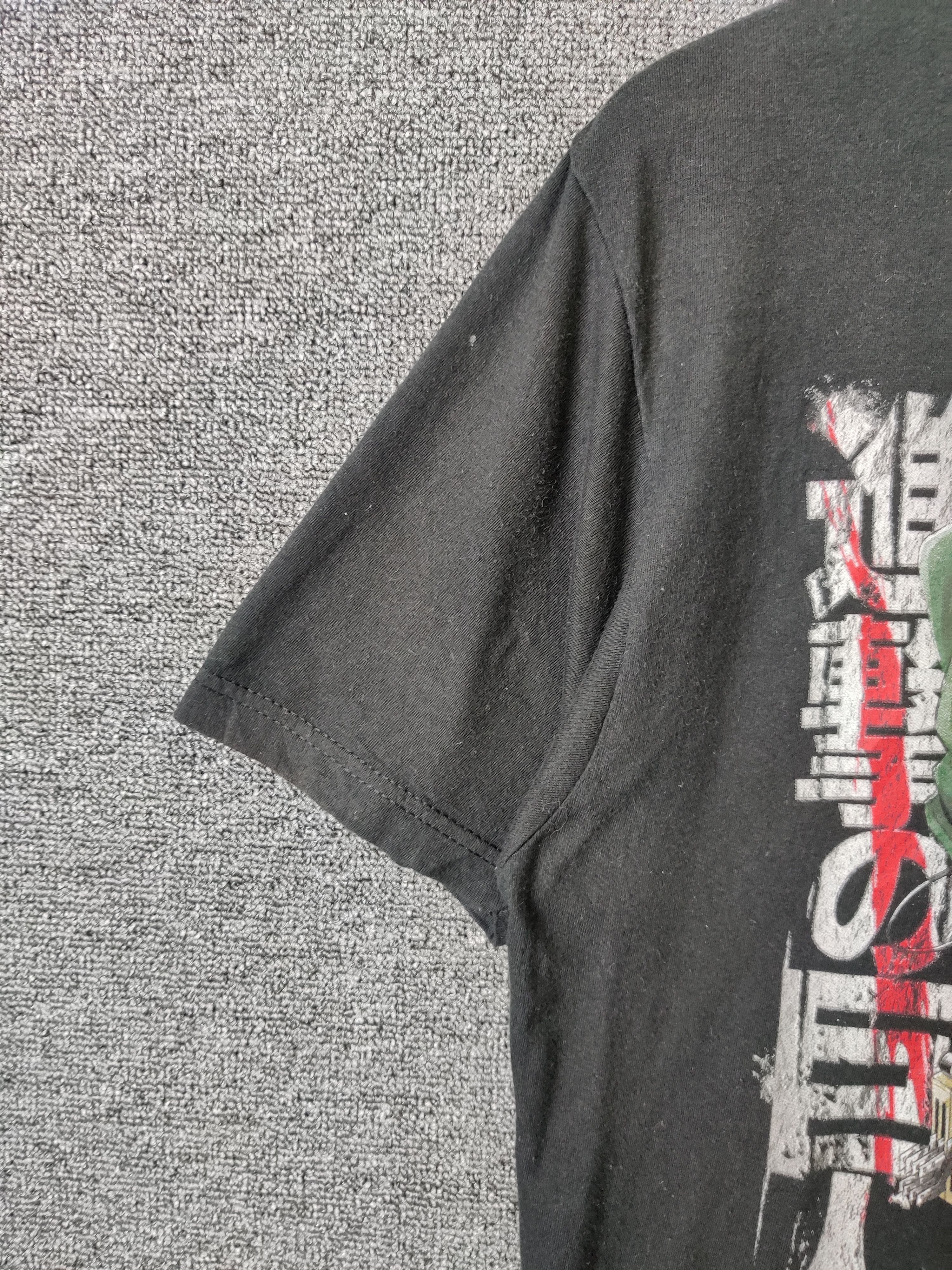 Anime Vintage Attack On Titan Japan Anime Tee Tshirt Size US M / EU 48-50 / 2 - 4 Thumbnail