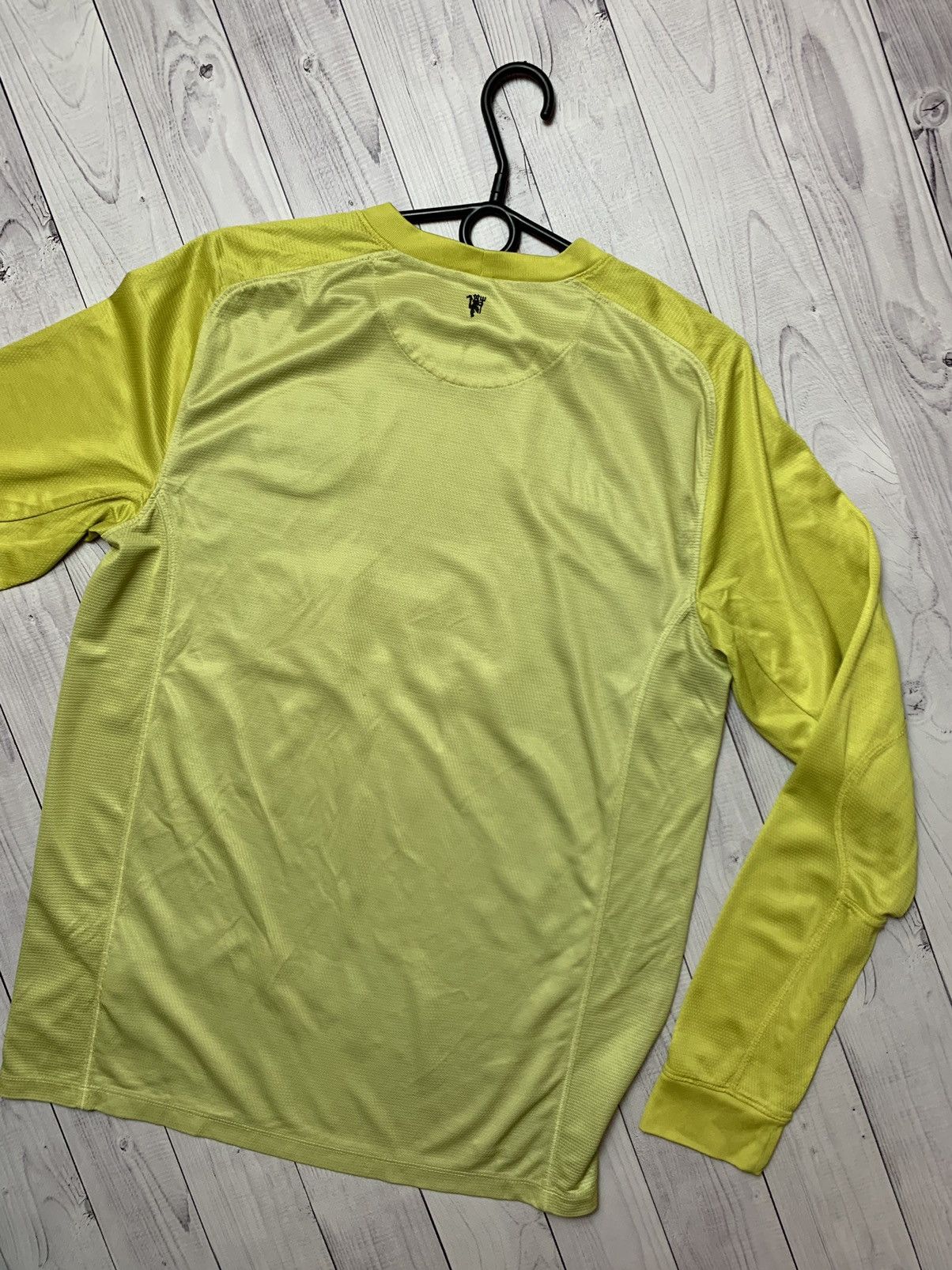 Nike × Vintage Vintage Nike soccer jersey Manchester United goalkeeper Size US M / EU 48-50 / 2 - 11 Thumbnail