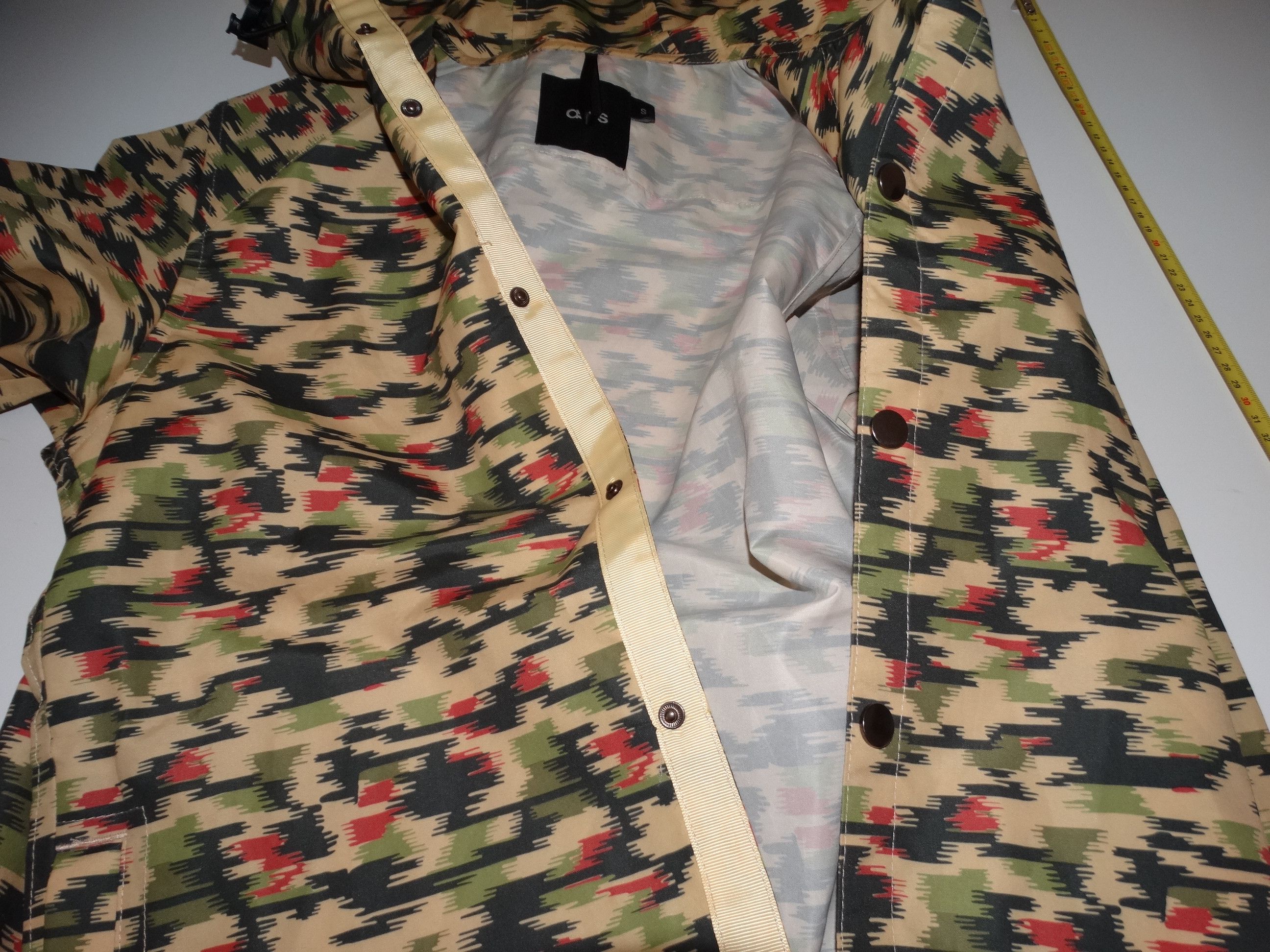 Asos U10 Asos camo camouflage print rain windbreaker jacket S Size US S / EU 44-46 / 1 - 5 Thumbnail