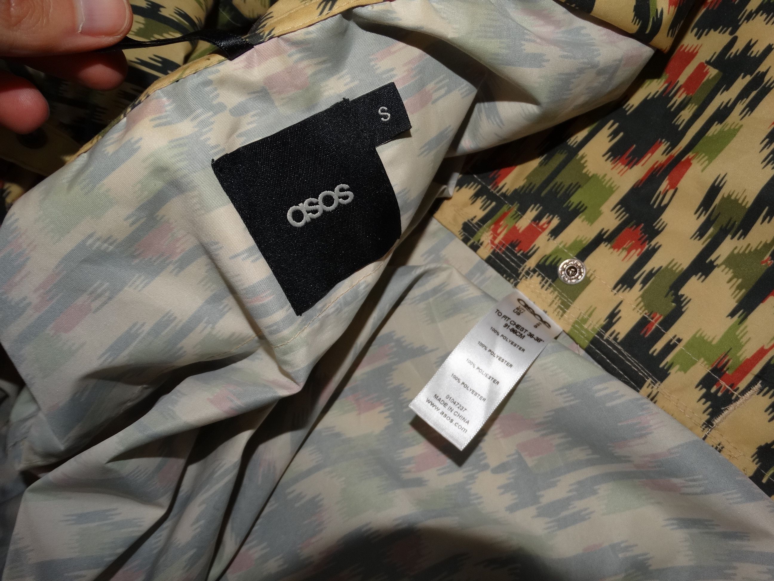 Asos U10 Asos camo camouflage print rain windbreaker jacket S Size US S / EU 44-46 / 1 - 4 Thumbnail
