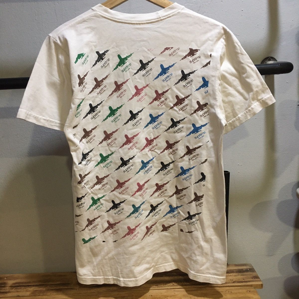 Supreme Supreme Airplane New York T-Shirt Size US S / EU 44-46 / 1 - 2 Thumbnail