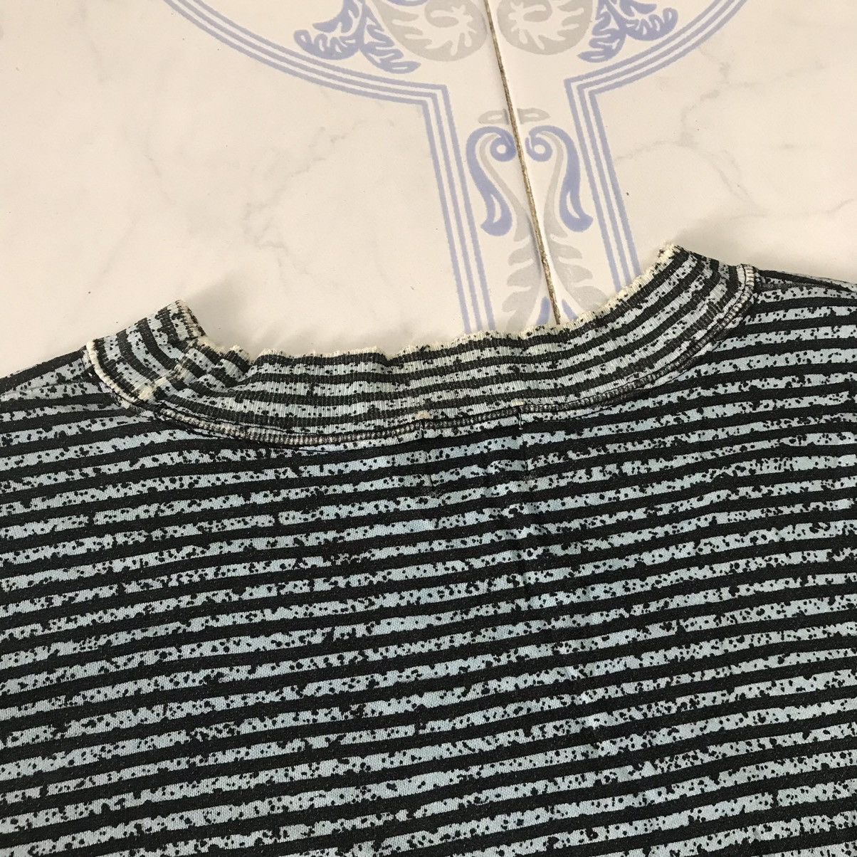 Quiksilver Vtg Quiksilver Jumper Sweatshirt Size US L / EU 52-54 / 3 - 14 Thumbnail