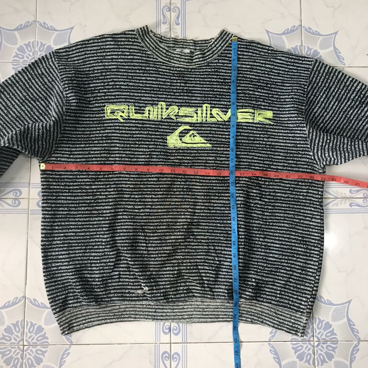 Quiksilver Vtg Quiksilver Jumper Sweatshirt Size US L / EU 52-54 / 3 - 16 Thumbnail
