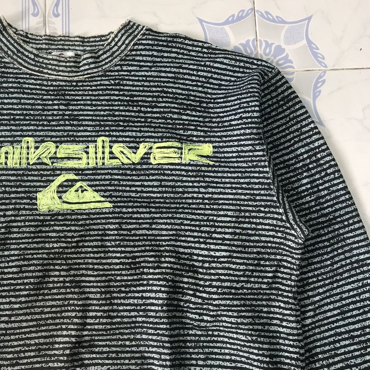 Quiksilver Vtg Quiksilver Jumper Sweatshirt Size US L / EU 52-54 / 3 - 5 Thumbnail