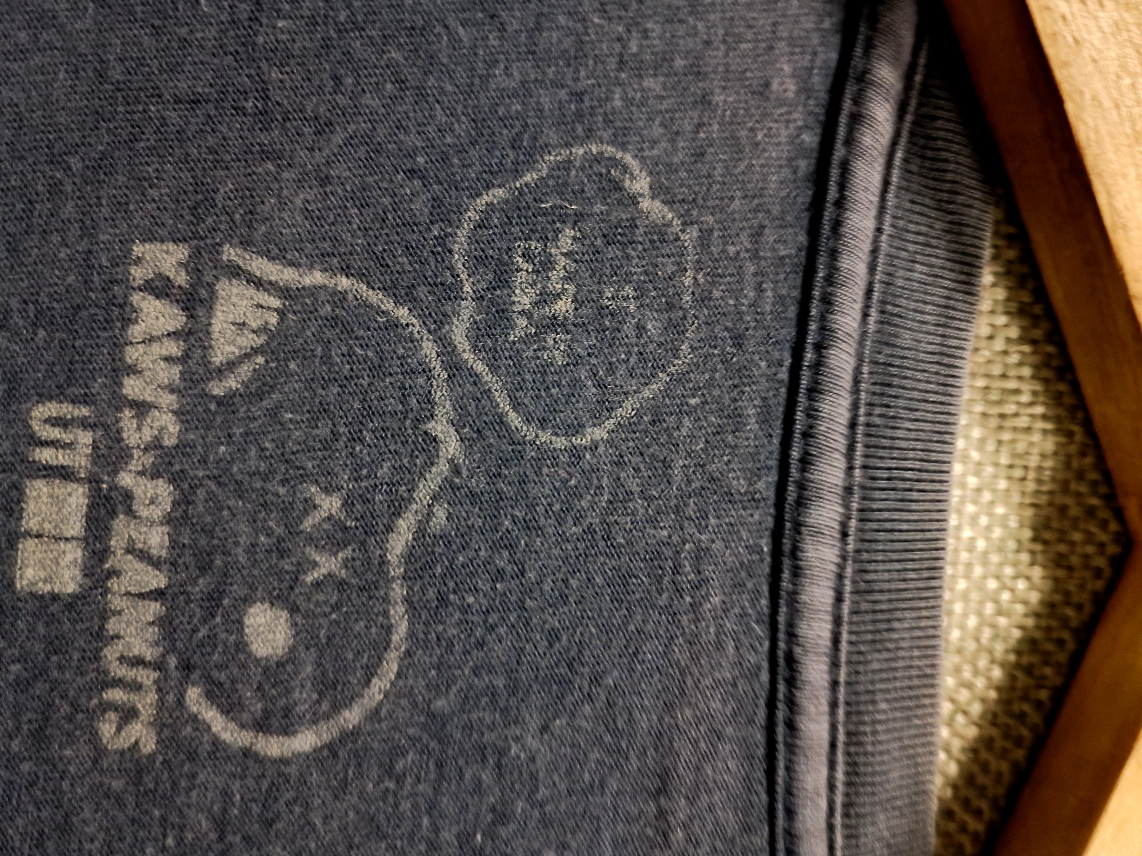 Kaws × Peanuts × Uniqlo t shirt kaws x peanuts Size US S / EU 44-46 / 1 - 4 Thumbnail