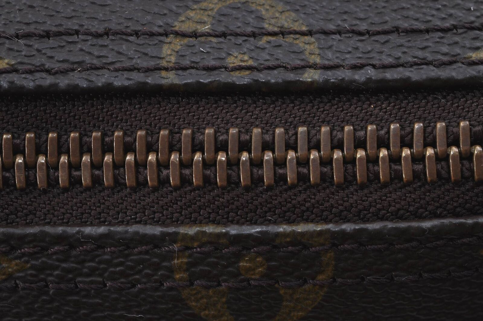 Louis Vuitton Keepall 50 Duffle Bag Size ONE SIZE - 7 Thumbnail