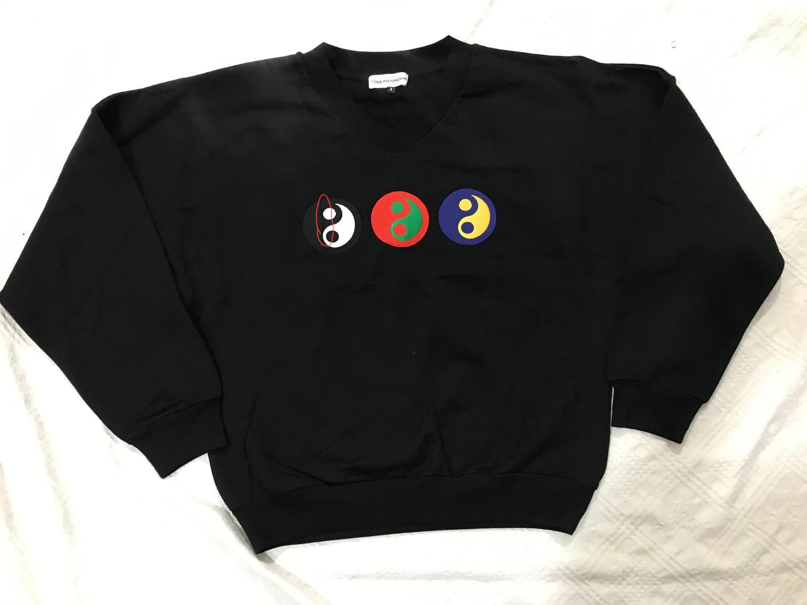 Gosha Rubchinskiy Gosha Rubchinskiy Yin Yang V-Neck Black Sweatshirt Size US S / EU 44-46 / 1 - 5 Thumbnail