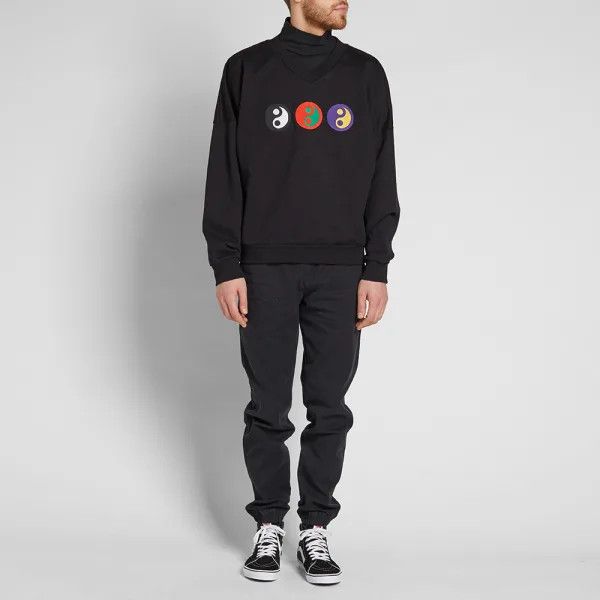 Gosha Rubchinskiy Gosha Rubchinskiy Yin Yang V-Neck Black Sweatshirt Size US S / EU 44-46 / 1 - 1 Thumbnail