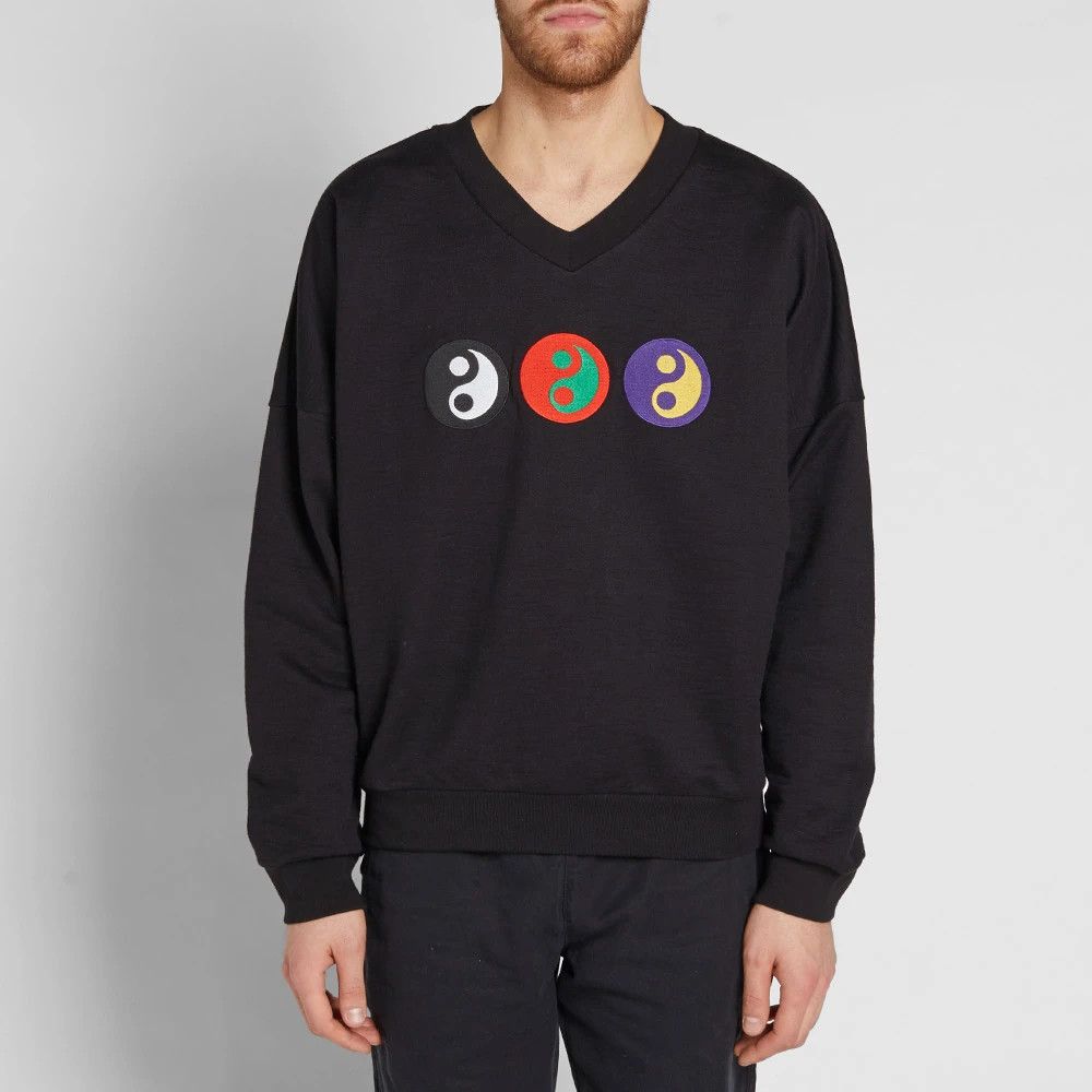 Gosha Rubchinskiy Gosha Rubchinskiy Yin Yang V-Neck Black Sweatshirt Size US S / EU 44-46 / 1 - 2 Thumbnail