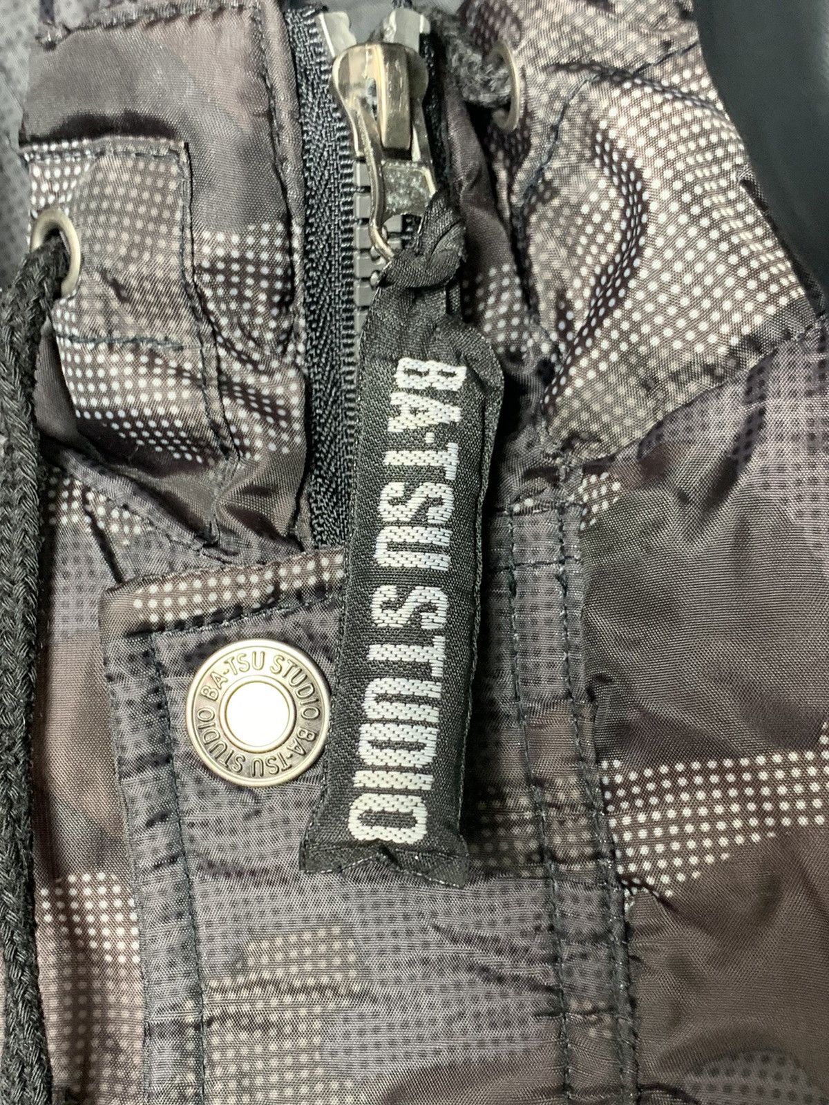 Japanese Brand Batsu Studio Patches Camouflage Winter Hoodie Jacket Size US S / EU 44-46 / 1 - 4 Thumbnail