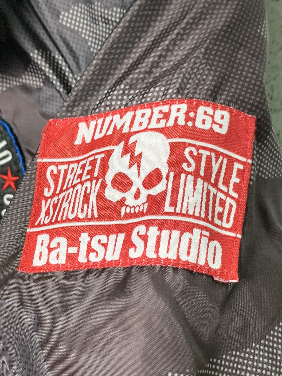Japanese Brand Batsu Studio Patches Camouflage Winter Hoodie Jacket Size US S / EU 44-46 / 1 - 5 Thumbnail