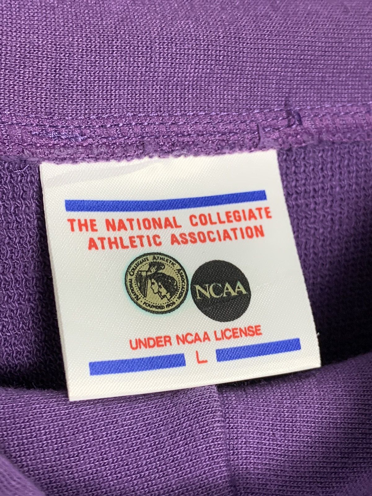 Japanese Brand Ncaa Embroidered Pullover Sweatshirt Size US L / EU 52-54 / 3 - 4 Thumbnail