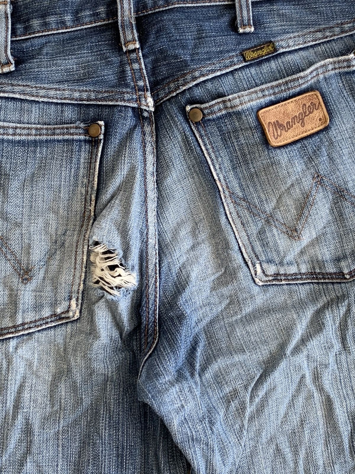 Vintage Vintage Wrangler Distressed Denim Pant Size US 30 / EU 46 - 5 Thumbnail