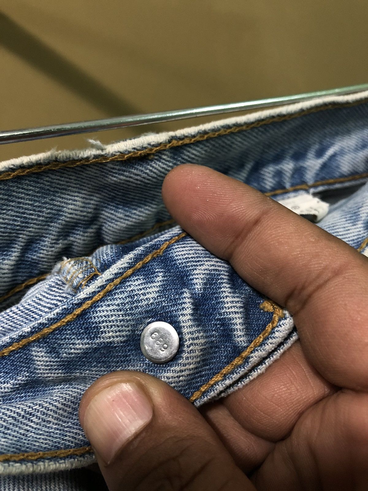 Levi's Vintage Clothing × Vintage Vintage Levis 505 Distressed Denim Jeans Size US 36 / EU 52 - 10 Thumbnail