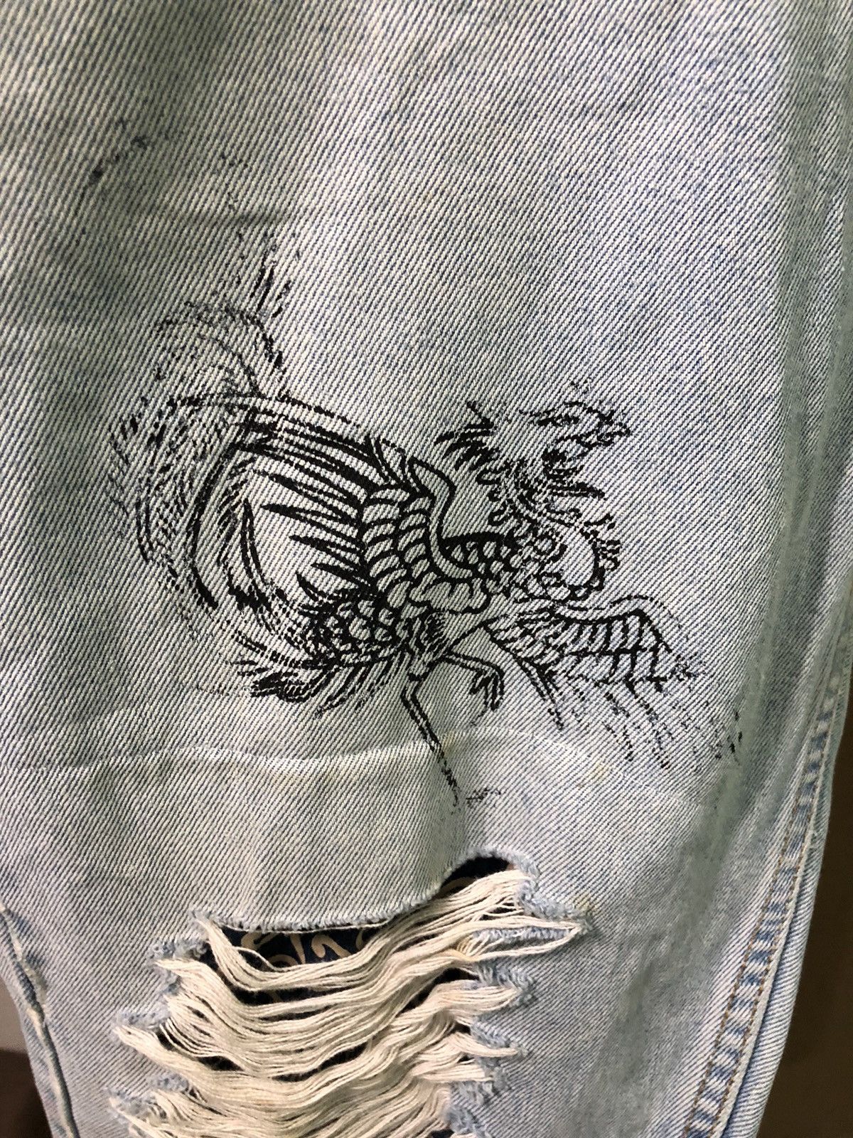 Levi's Vintage Clothing × Vintage Vintage Levis 505 Distressed Denim Jeans Size US 36 / EU 52 - 11 Thumbnail