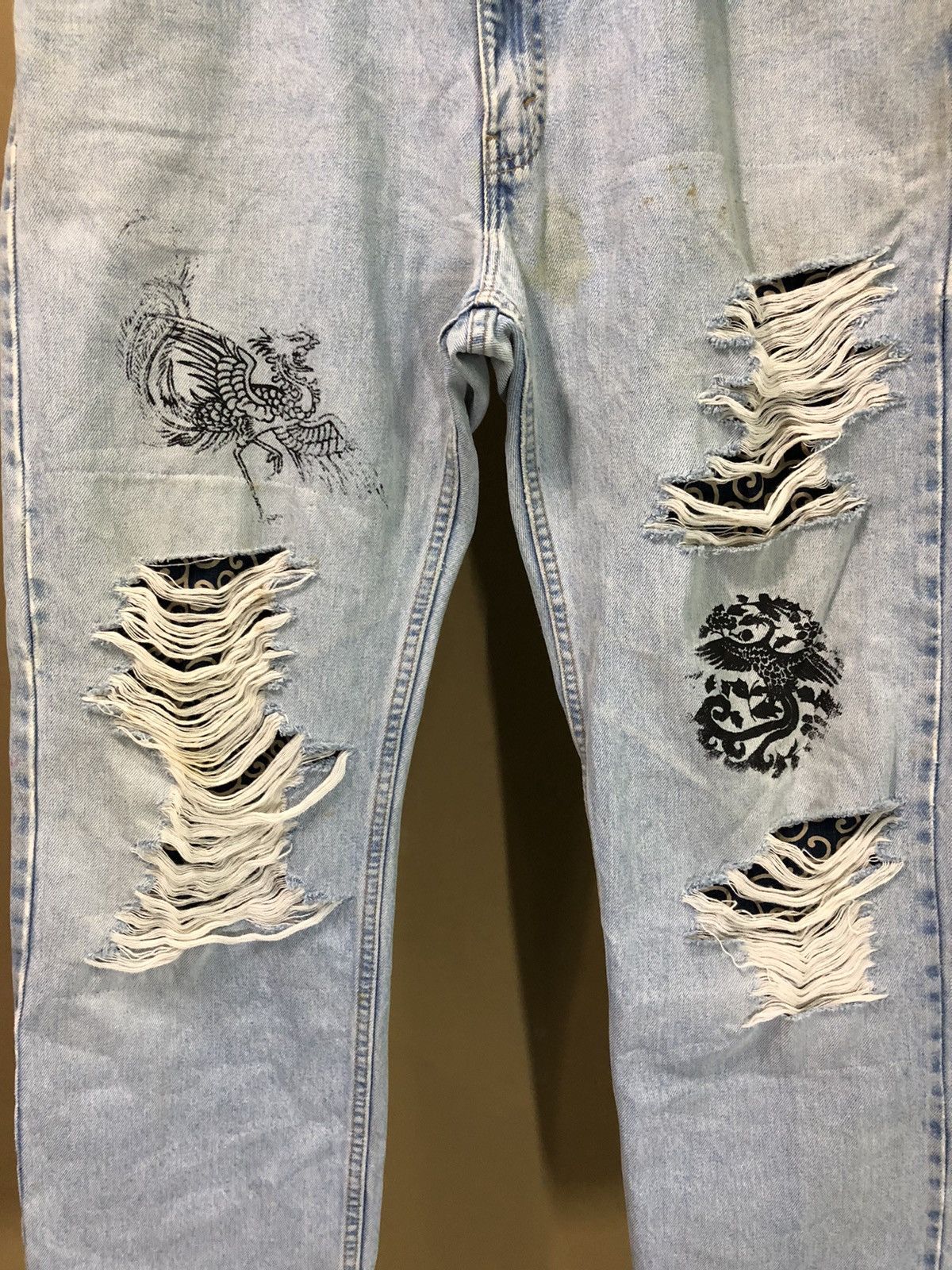 Levi's Vintage Clothing × Vintage Vintage Levis 505 Distressed Denim Jeans Size US 36 / EU 52 - 3 Thumbnail